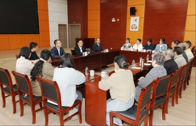 王剑锋在钟楼区宣讲党的二十届四中全会精神