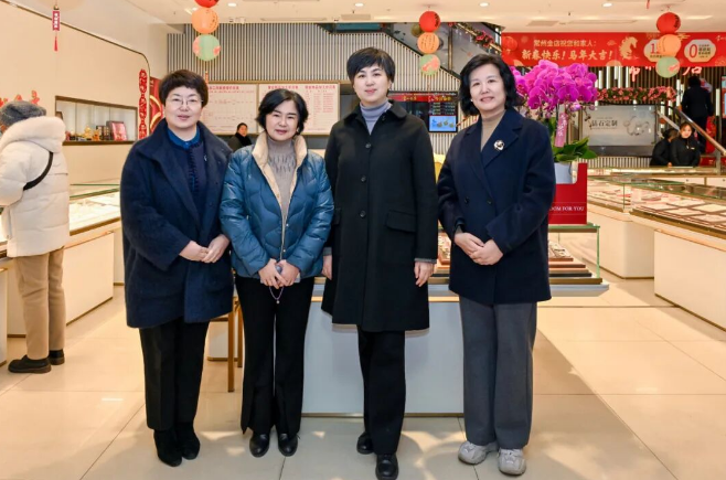 区领导开展“三八”国际妇女节走访慰问