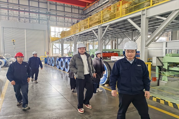 区工信局深入走访亿元企业